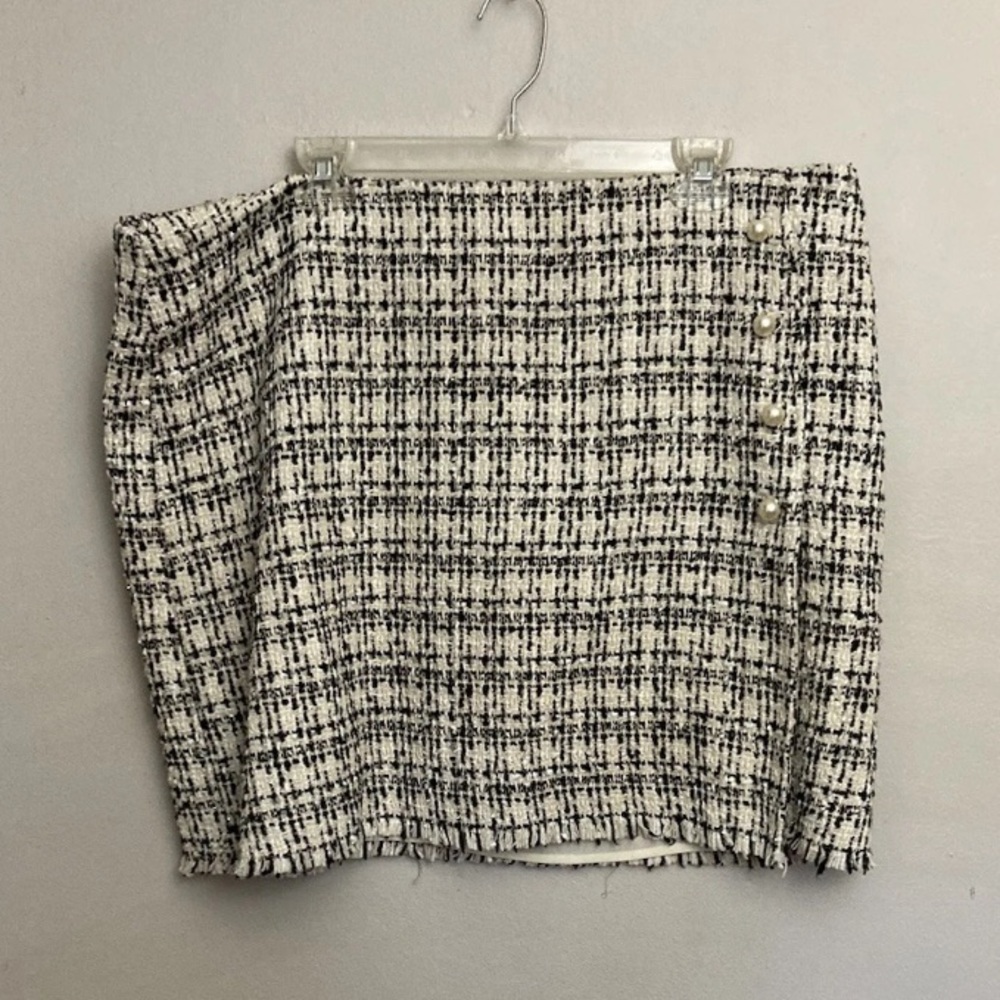 8-22 Just Fab Tweed Skirt Faux Pearl Mini 2x Fringe Clueless Preppy